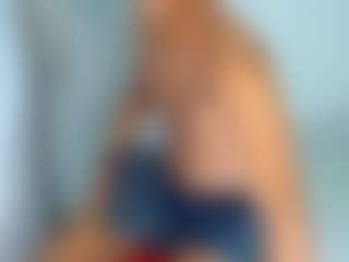 Live cam show with LuigiLuxs - Armpits on Soda Cam
