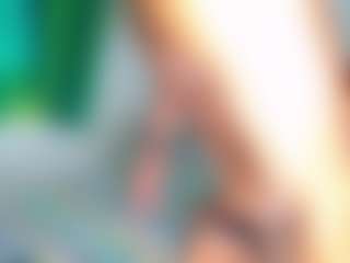 Live cam show with LuigiLuxs - Tease on chickslive.net