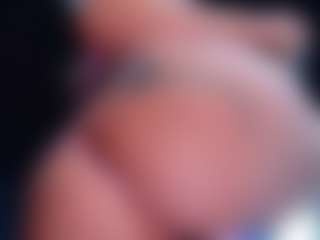 Live cam show with MiiaStonnee - Joi on Camsoda