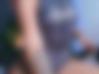 MiiaStonnee's Live Sex Cam Show
