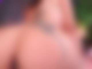 MiiaStonnee's Live Sex Cam Show