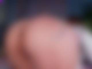 MiiaStonnee's Live Sex Cam Show
