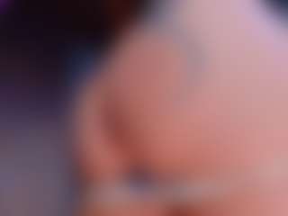 MiiaStonnee's Live Sex Cam Show
