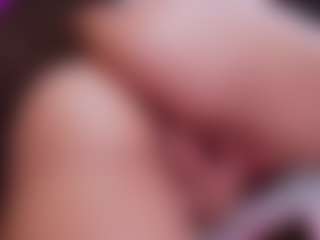 MiiaStonnee's Live Sex Cam Show