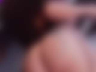Live cam show with MiiaStonnee - Red Hair Amateur on livesuperchat.net
