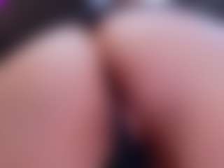 Live cam show with MiiaStonnee - Cuckold on TeamSkeetLive