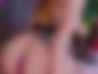 Live cam show with MiiaStonnee - Red Hair Young Adult on liverealitysex.com