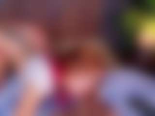 Live cam show with MiiaStonnee - Ass Clapping on Camiplay Live