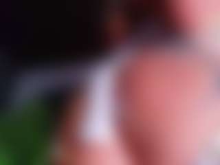 MiiaStonnee's Live Sex Cam Show