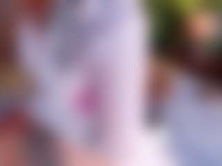 MiiaStonnee's Live Sex Cam Show
