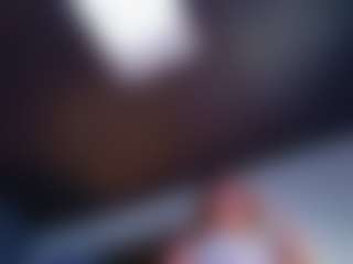 Live cam show with MiiaStonnee - Camel Toe on SquirtSoMuch
