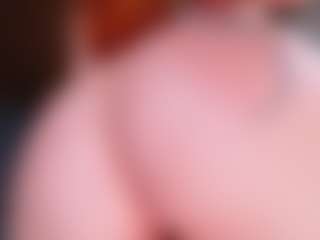Live cam show with MiiaStonnee - Red Hair Fetish on Camsoda