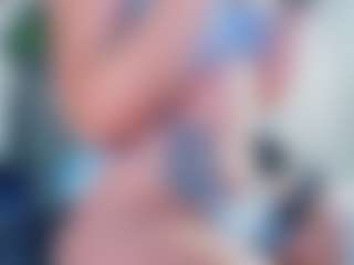 MiiaStonnee's Live Sex Cam Show