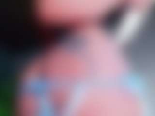 Live cam show with MiiaStonnee - BBW on Fling VIP Chat