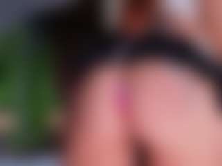 MiiaStonnee's Live Sex Cam Show