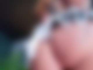 Live cam show with MiiaStonnee - Spank Red Hair on Strip Flash - Live Sex Shows