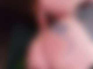 Live cam show with MiiaStonnee - Bikini on livesuperchat.net