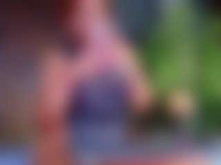 Live cam show with MiiaStonnee - Ass Bouncing on slutload