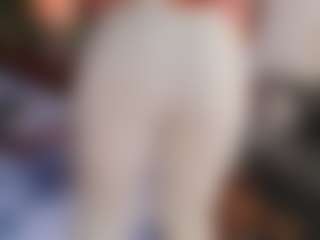 Spettacolo in cam dal vivo con MiiaStonnee - Control su Camsoda