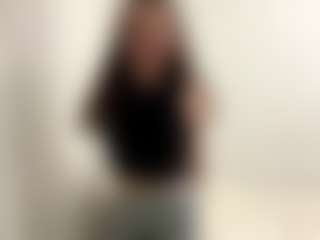 Live cam show with NganReges - Thick on AdultVida.com
