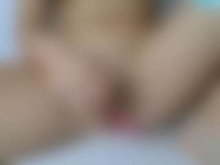 Priscillaa's Live Sex Cam Show