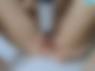 Priscillaa's Live Sex Cam Show