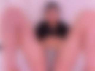Rachellmml's Live Sex Cam Show