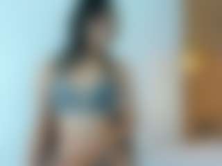 Live cam show with Rachellmml - Athletic on Mixed Magazine Live