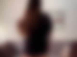 Live cam show with RaquelKeinonen - Sexwebcam on AdultVida.com