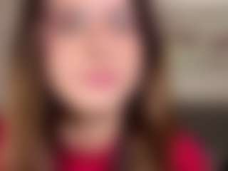 Live cam show with RaquelKeinonen - Green Eyes on 1on1-livenow