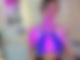 Live cam show with ZoeTaylorl - Average on xfollow cams