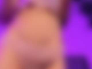 Live cam show with alisstarr - Average on LiveSexCams6