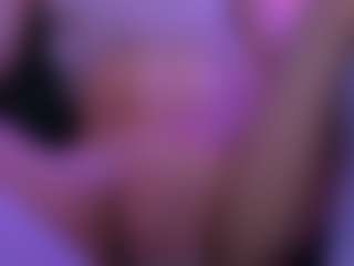 Live cam show with alisstarr - Drinking on xplaylive.com