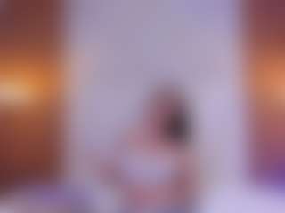 Live cam show with Ambarmml - Teen (18+) on galaxygirlnitro.com