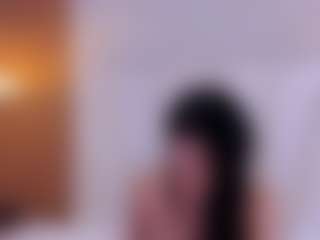 Live cam show with Ambarmml - Teen (18+) on live18s.com