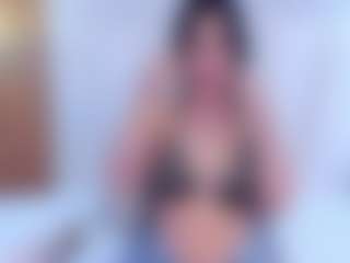 Live cam show with Ambarmml - Dildo Or Vibrator on Instabang