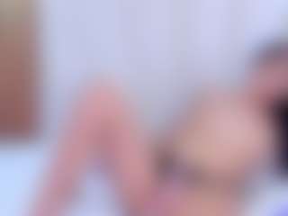 Live cam show with Ambarmml - Skinny on livesexfox.com
