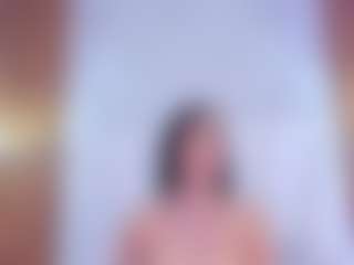 Live cam show with Ambarmml - Petite on Camsoda Late Night