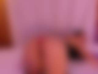 Ambarmml's Live Sex Cam Show