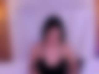 Live cam show with Ambarmml - Brown Eyes on CamwithHer