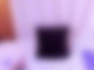 Live cam show with Ambarmml - Brown Eyes on Camversity