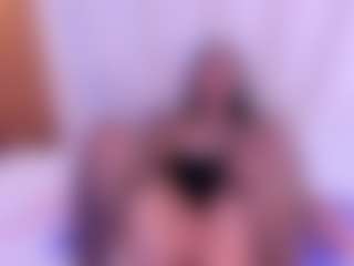 Ambarmml's Live Sex Cam Show