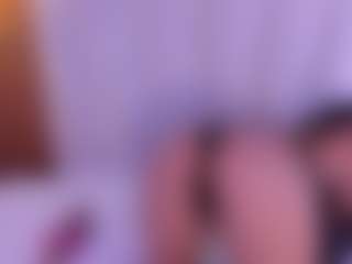 Ambarmml's Live Sex Cam Show