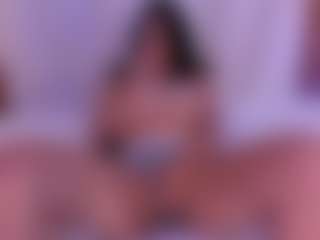 Ambarmml's Live Sex Cam Show