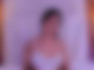 Ambarmml's Live Sex Cam Show