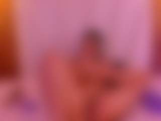 Ambarmml's Live Sex Cam Show