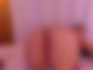 Ambarmml's Live Sex Cam Show
