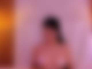 Ambarmml's Live Sex Cam Show