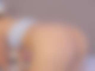 Ambarmml's Live Sex Cam Show