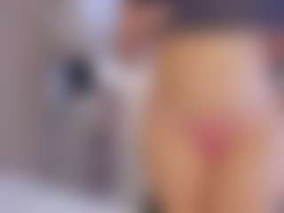 Ambarmml's Live Sex Cam Show